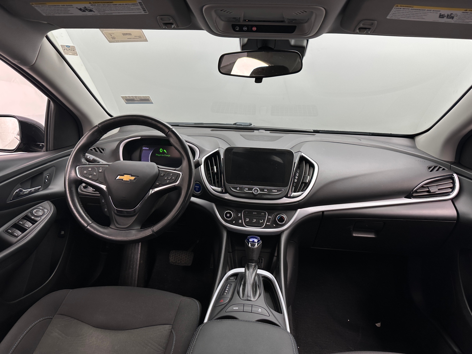 Thumbnail: 2019 Chevrolet Volt - 3
