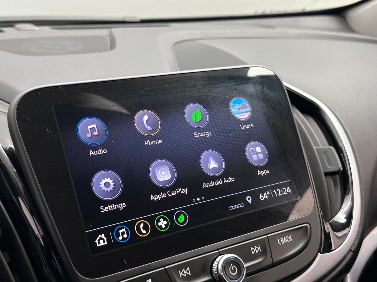 Thumbnail: 2019 Chevrolet Volt - 4