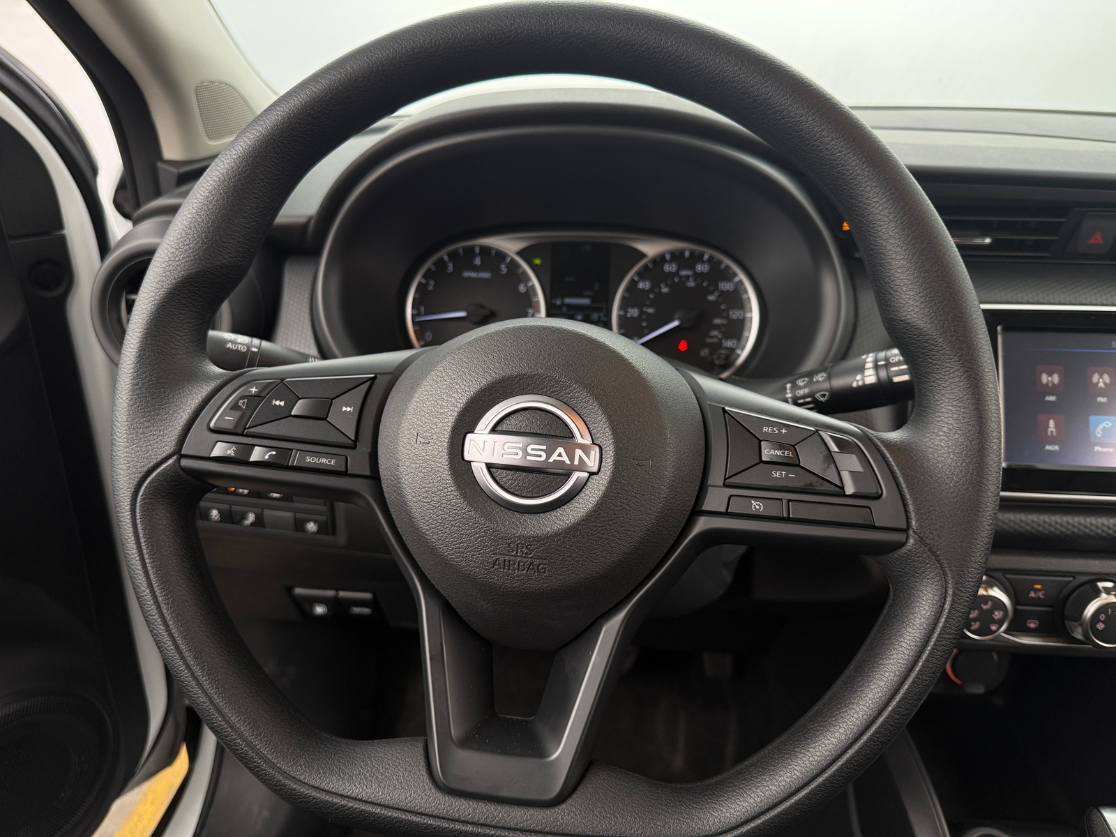 Thumbnail: 2025 Nissan Kicks - 5