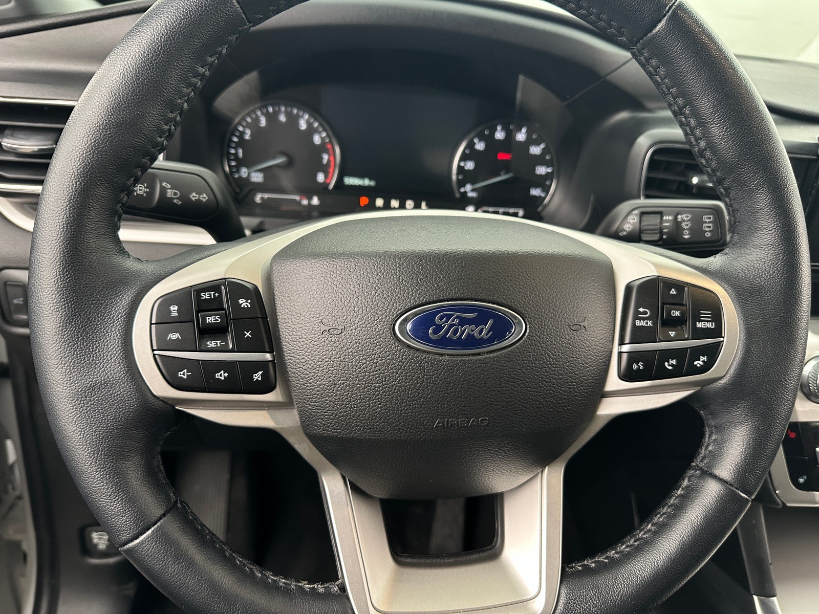 Thumbnail: 2022 Ford Explorer - 4