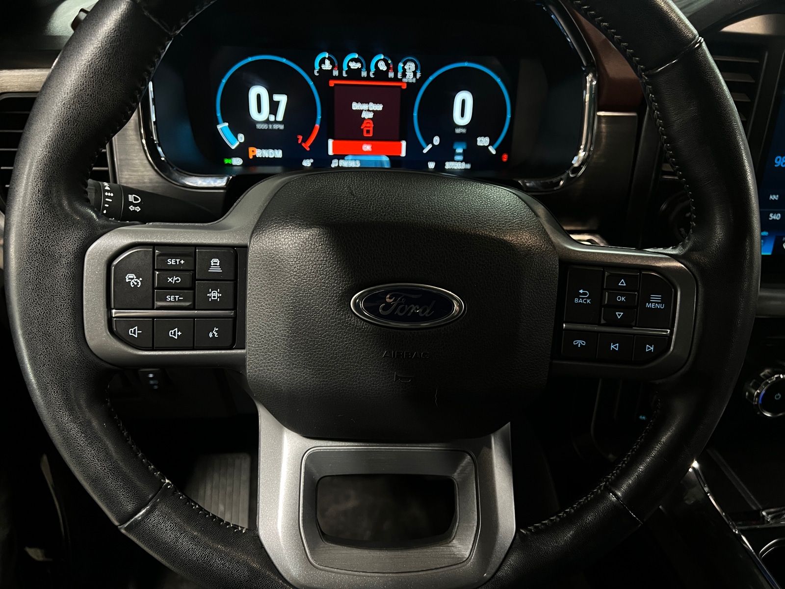 Thumbnail: 2022 Ford Econoline - 4