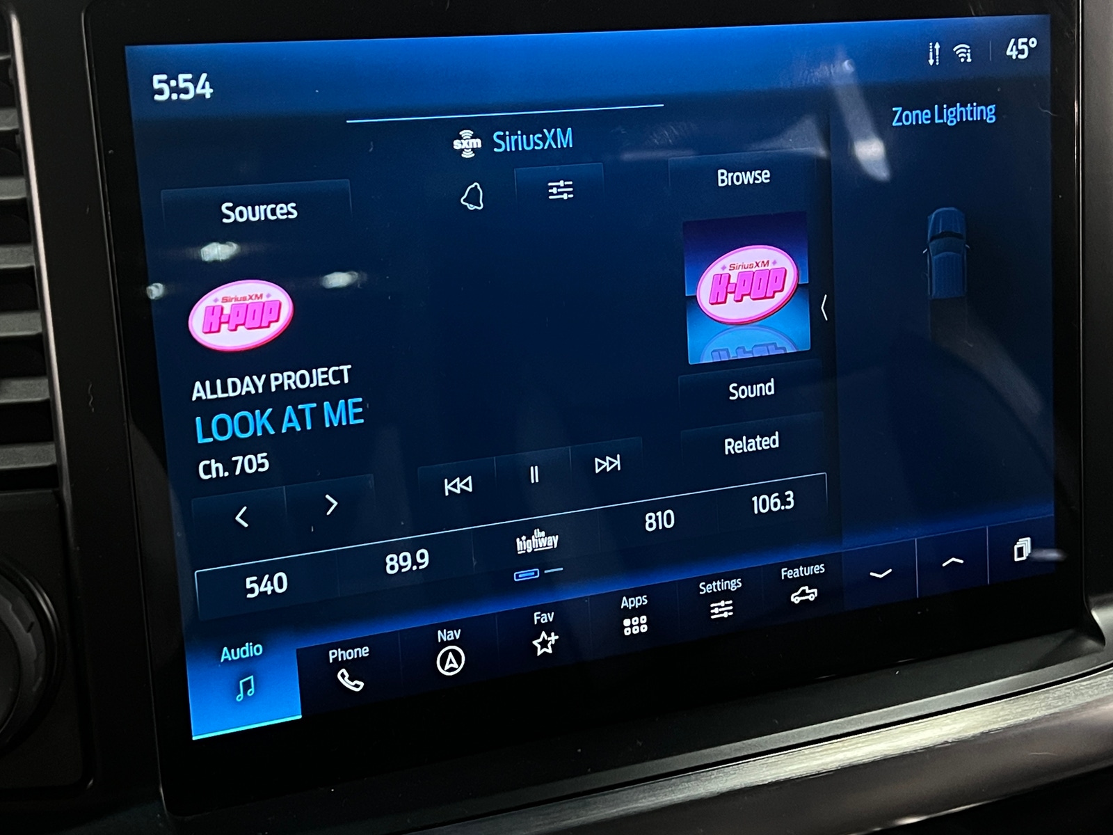 Thumbnail: 2022 Ford Econoline - 3