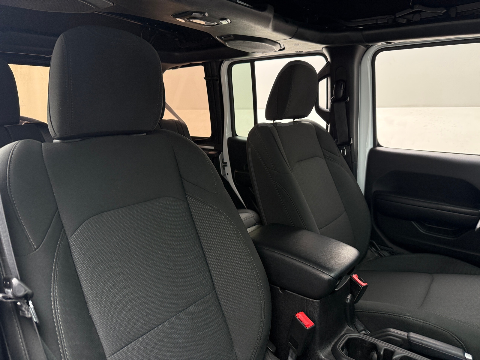 Thumbnail: 2018 Jeep Wrangler - 2