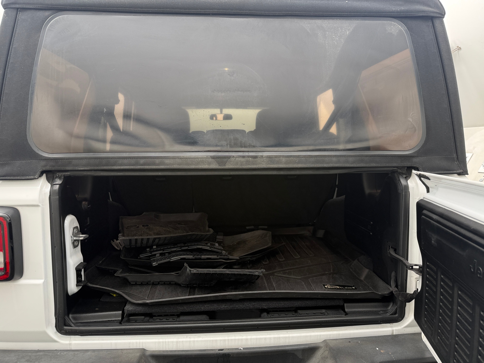 Thumbnail: 2018 Jeep Wrangler - 7