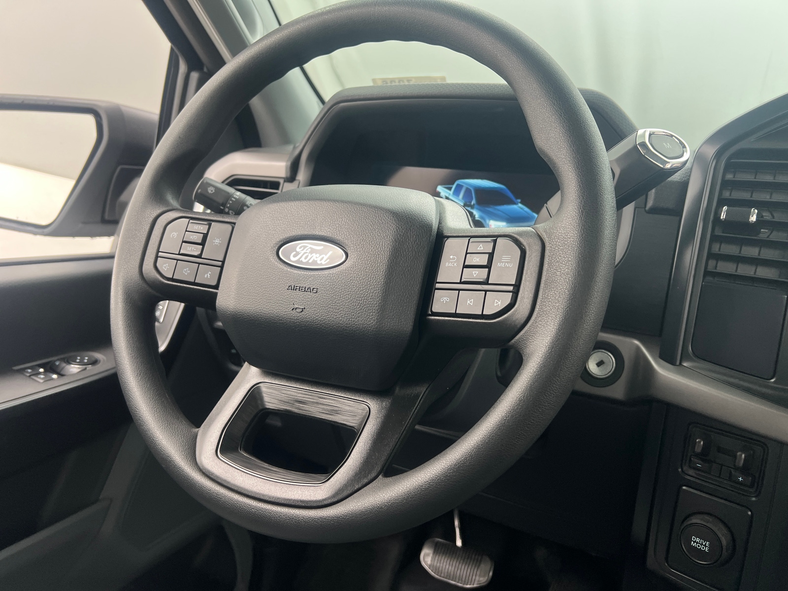 Thumbnail: 2024 Ford Econoline - 5