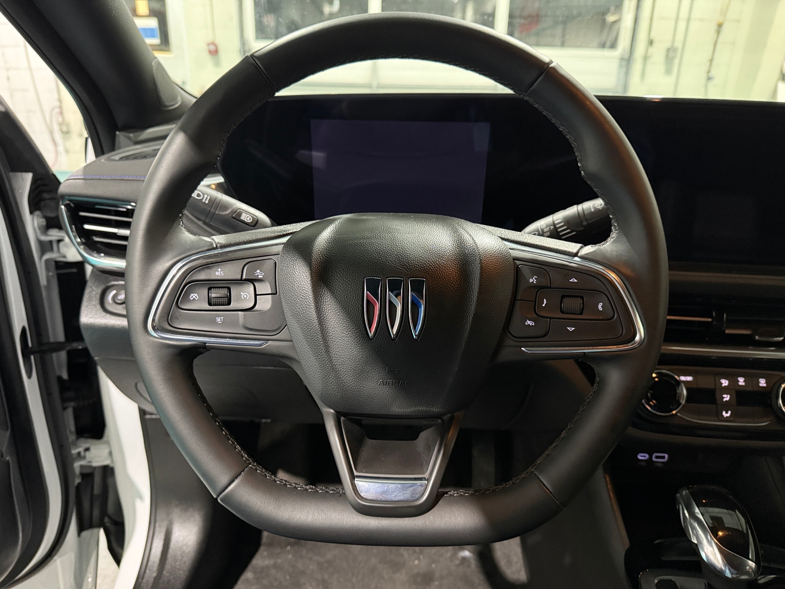 Thumbnail: 2025 Buick Envista - 4