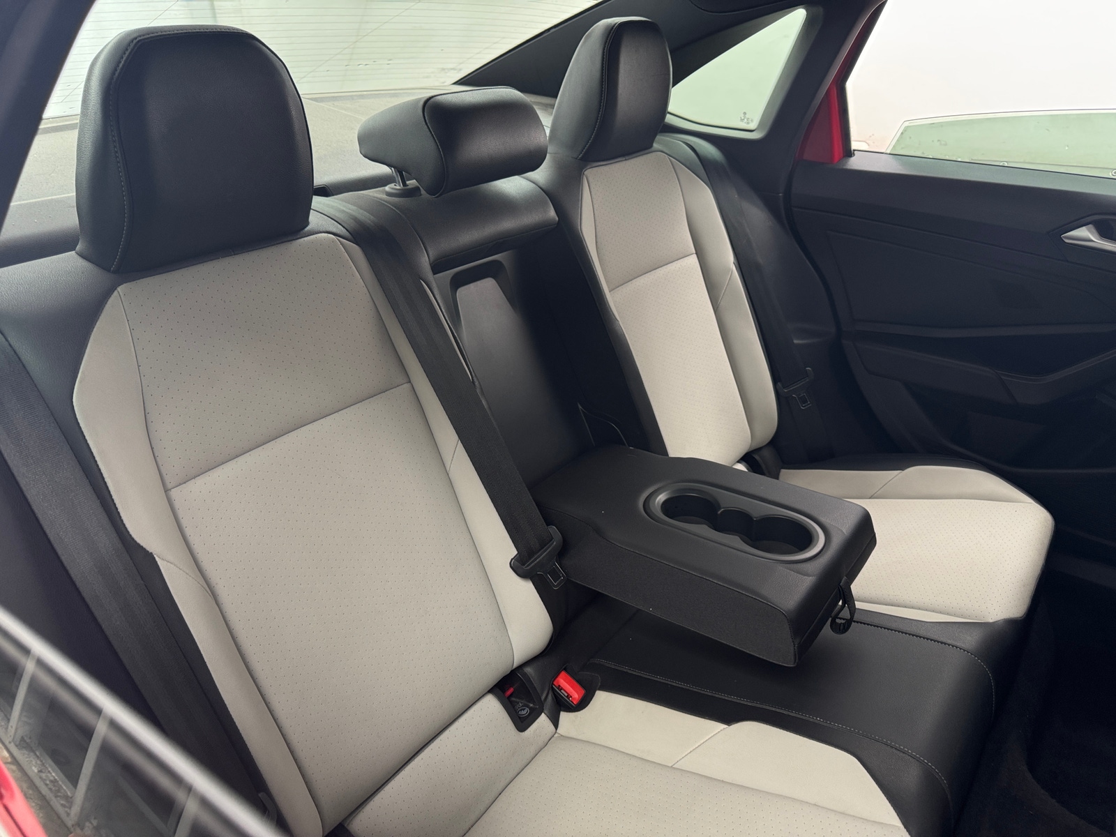 Thumbnail: 2019 Volkswagen Jetta - 6