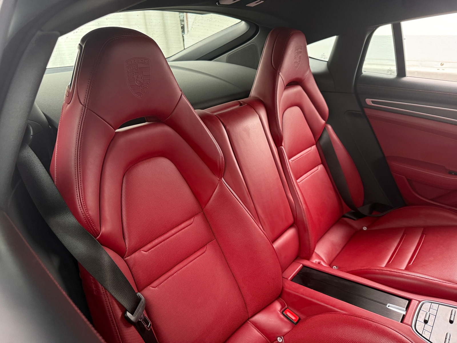 Thumbnail: 2022 Porsche Panamera - 5