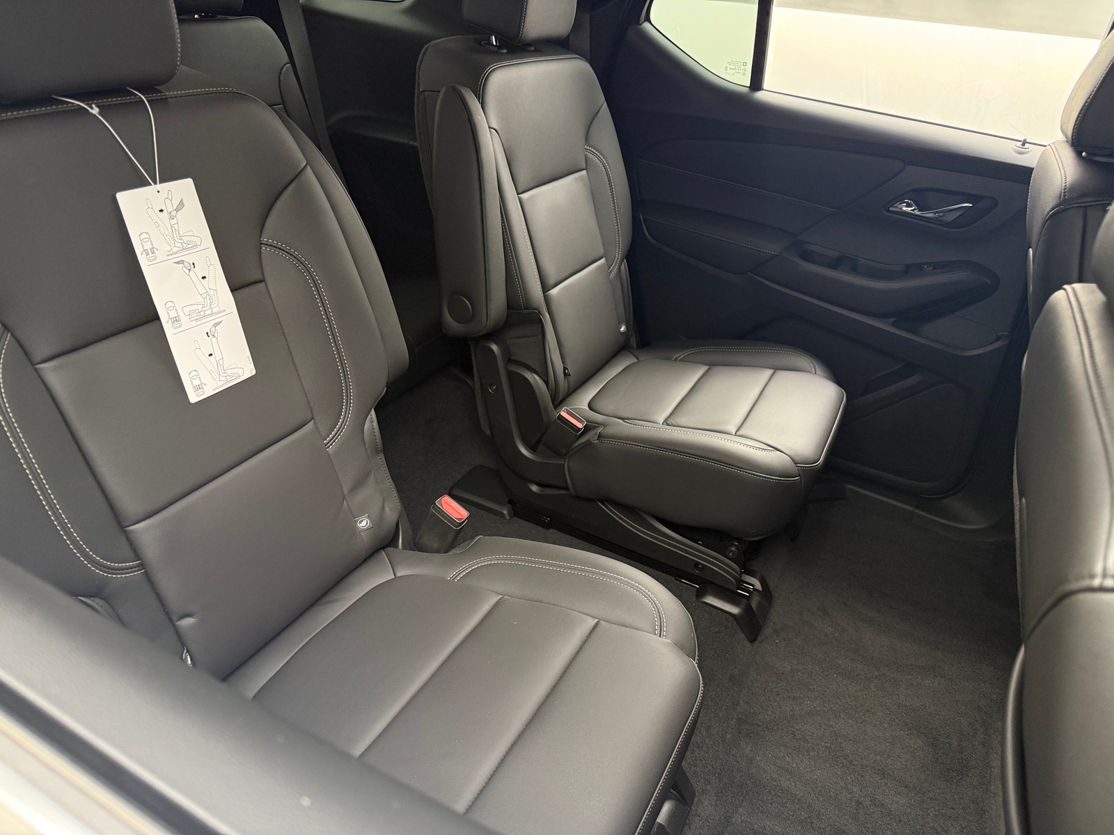 Thumbnail: 2023 Chevrolet Traverse - 5