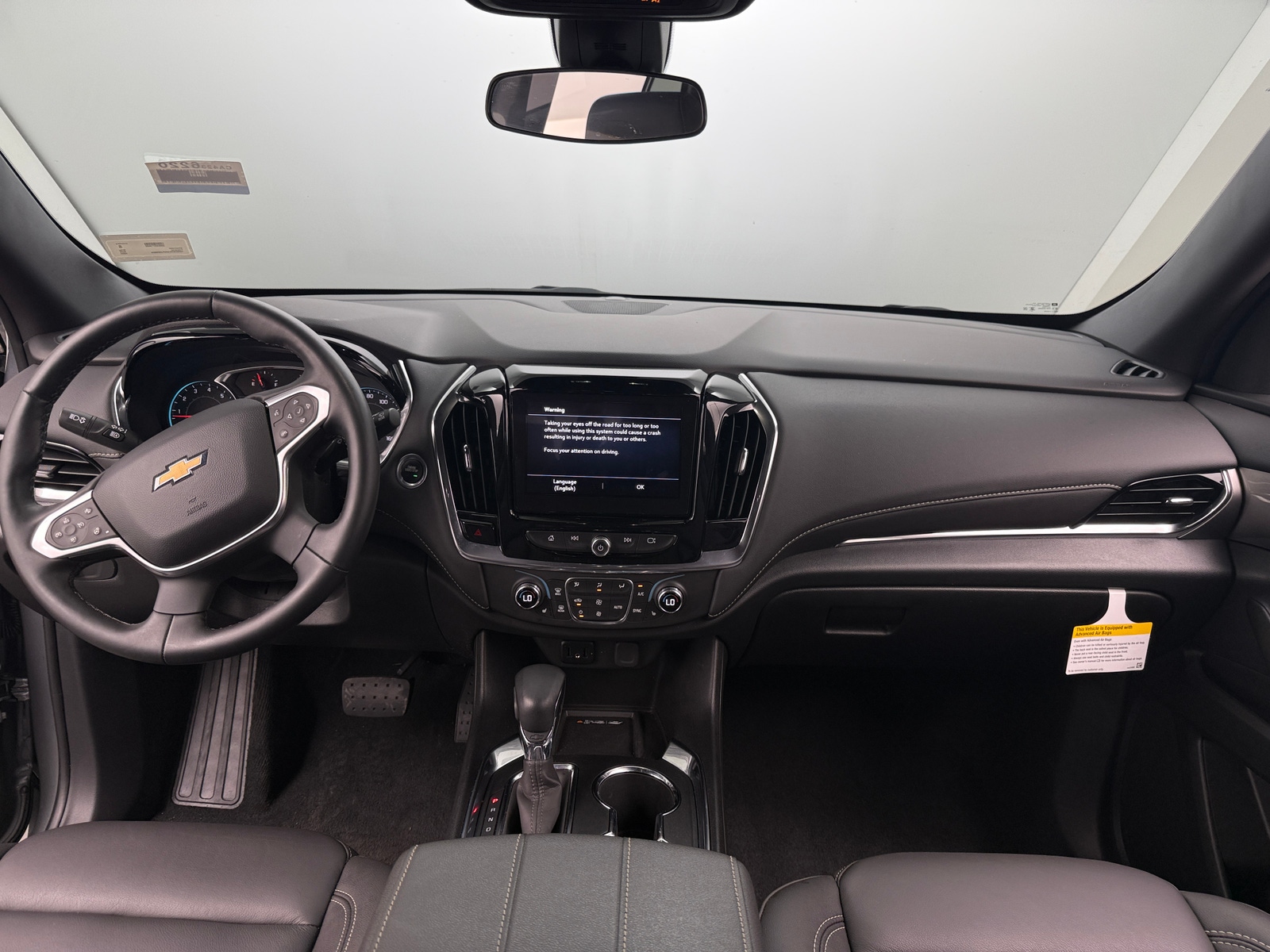 Thumbnail: 2023 Chevrolet Traverse - 2