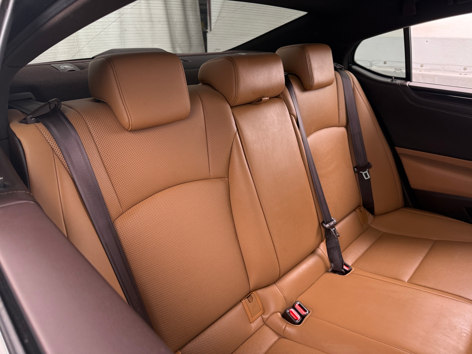 Thumbnail: 2019 Lexus ES - 6