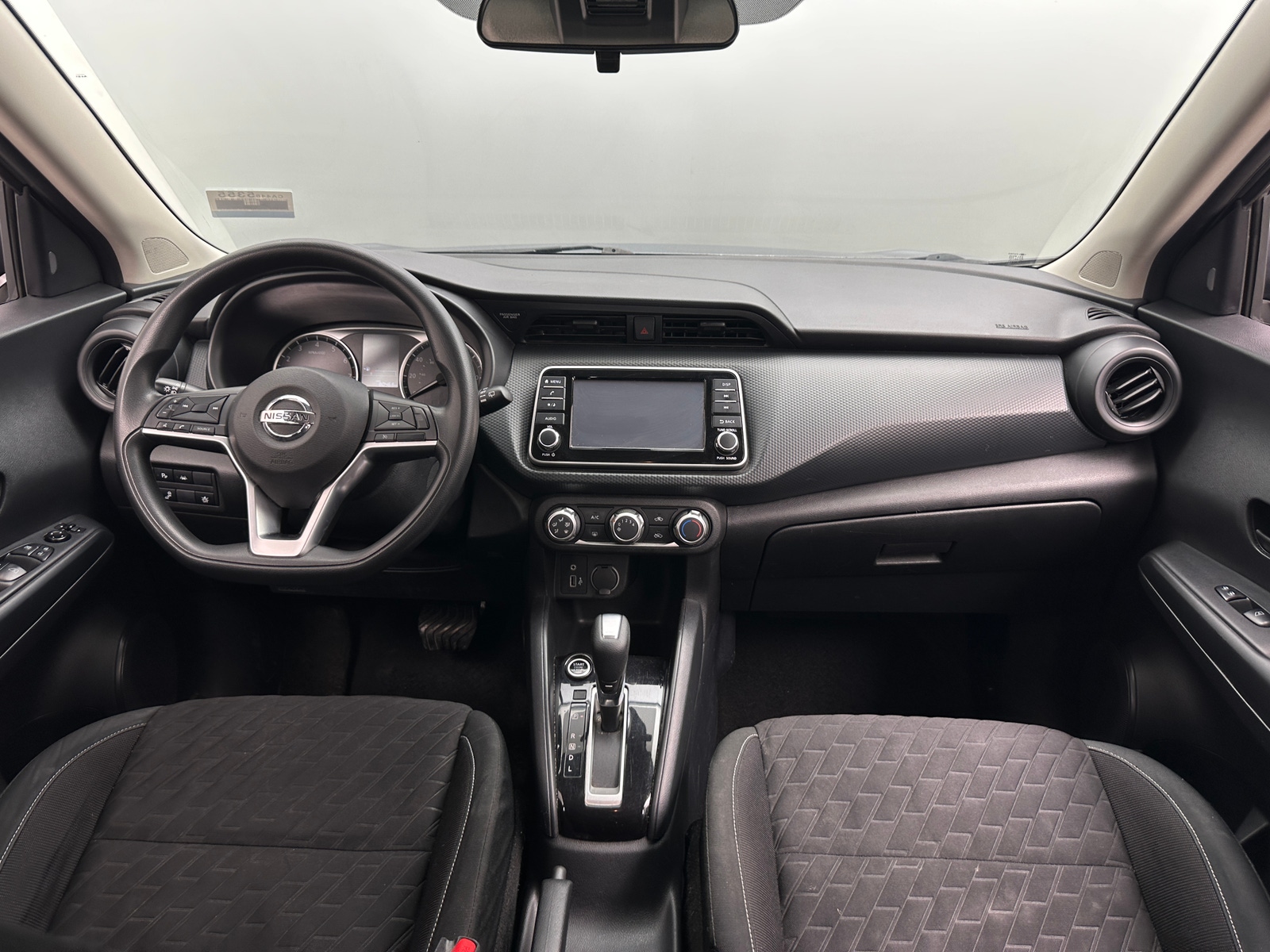 Thumbnail: 2021 Nissan Kicks - 3