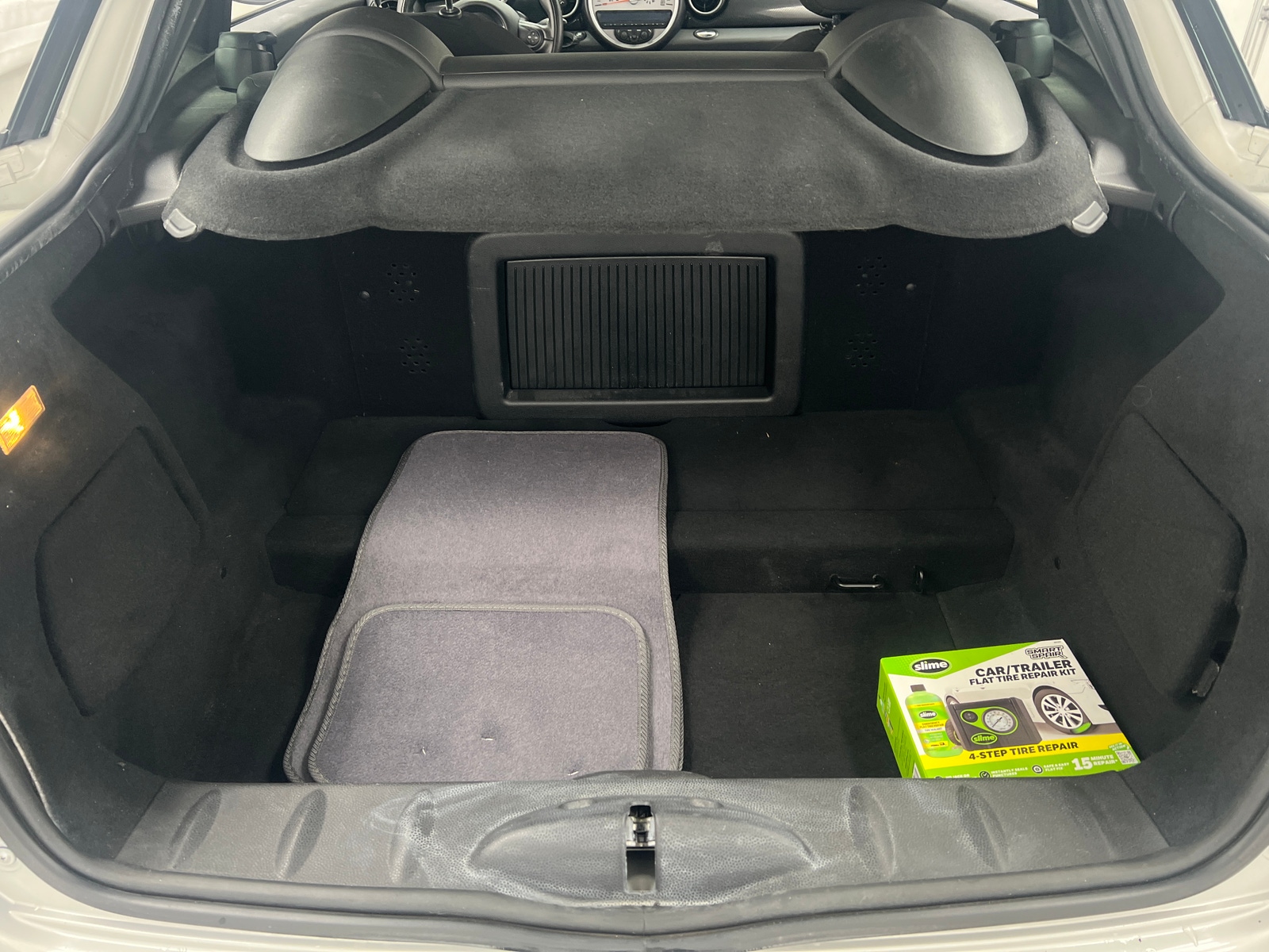 Thumbnail: 2012 MINI Cooper Coupe - 4