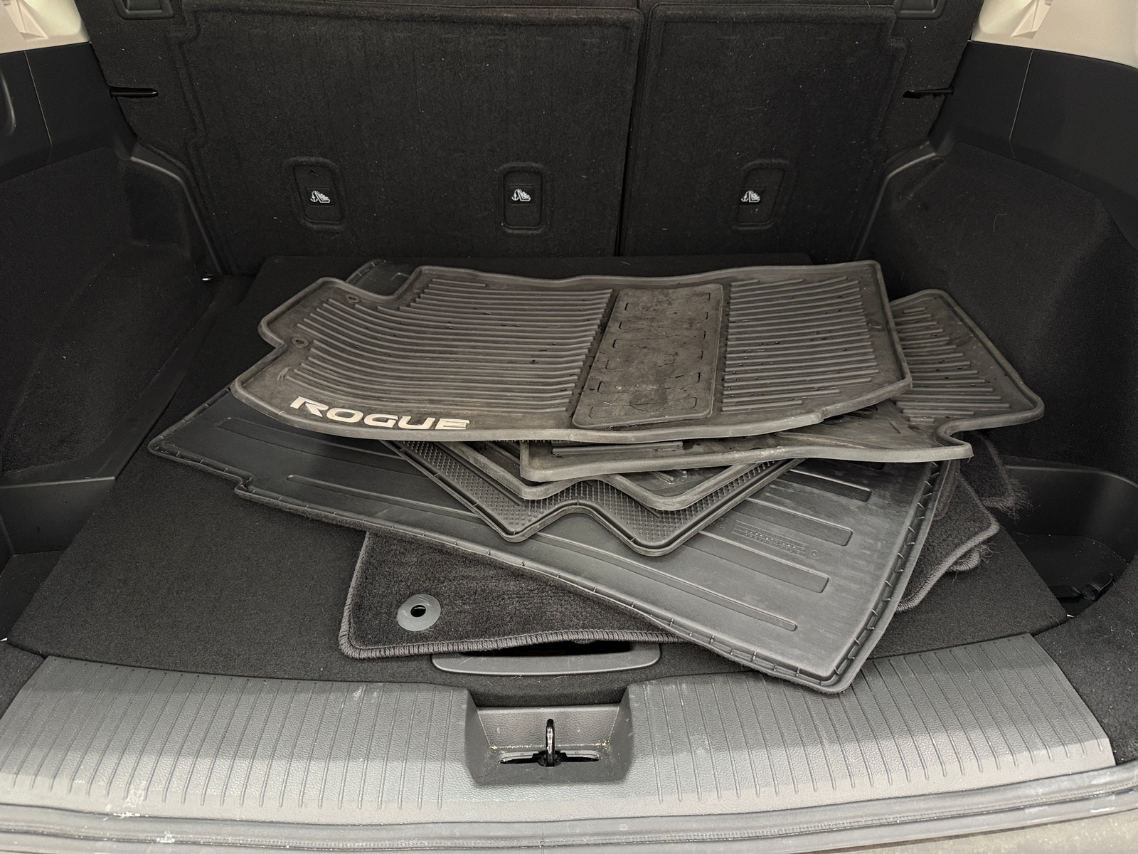 Thumbnail: 2023 Nissan Rogue - 7