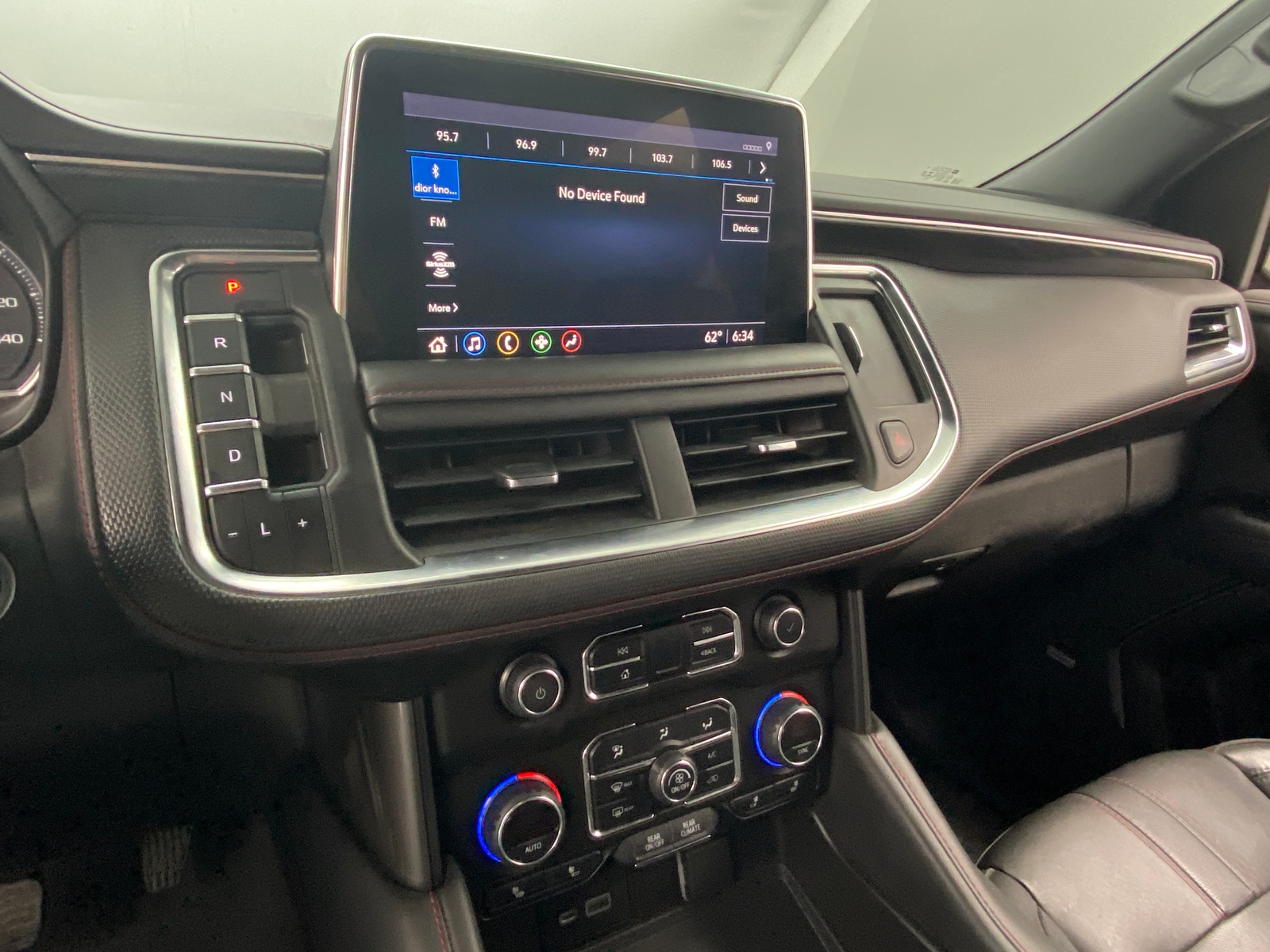 Thumbnail: 2021 Chevrolet Suburban - 3