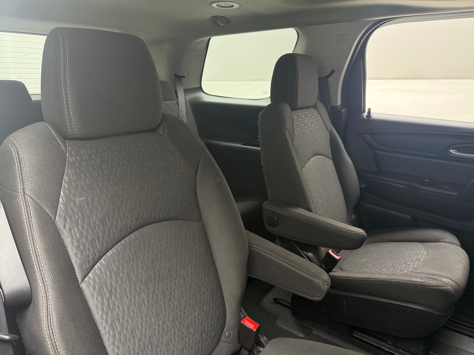 Thumbnail: 2016 GMC Acadia - 6