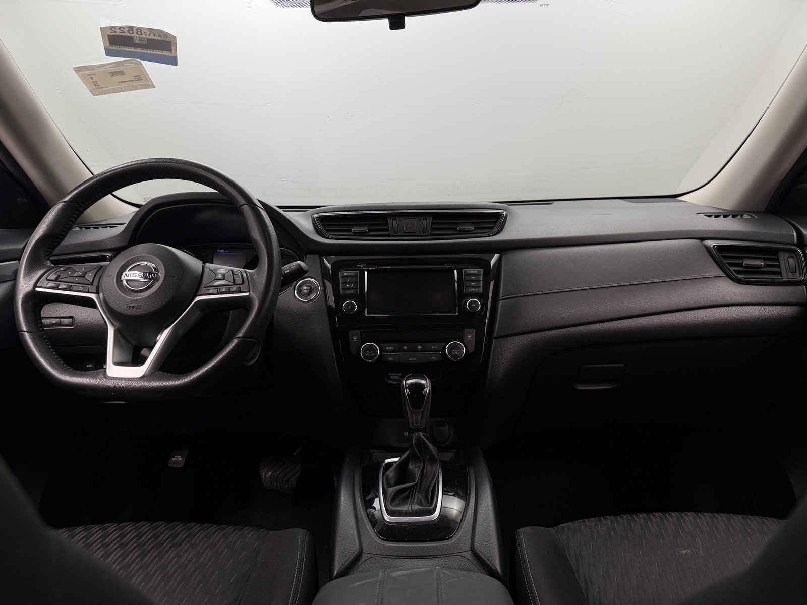 Thumbnail: 2018 Nissan Rogue - 3