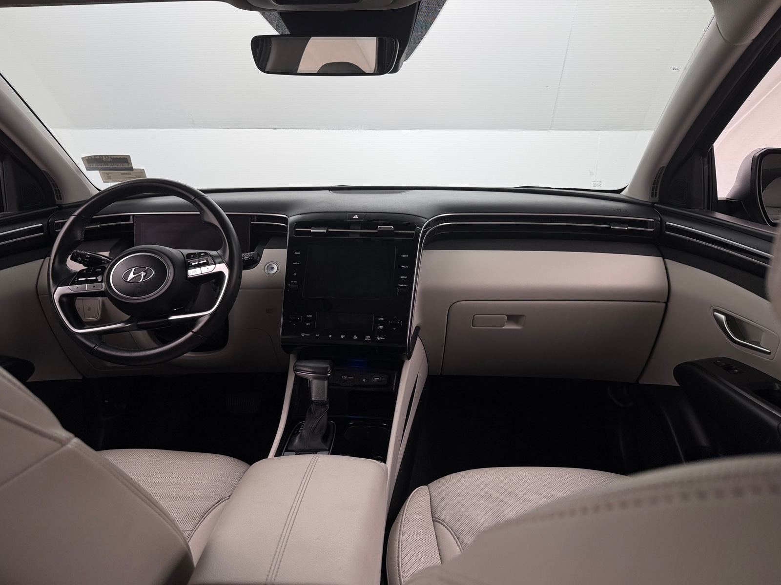 Thumbnail: 2023 Hyundai Tucson - 3