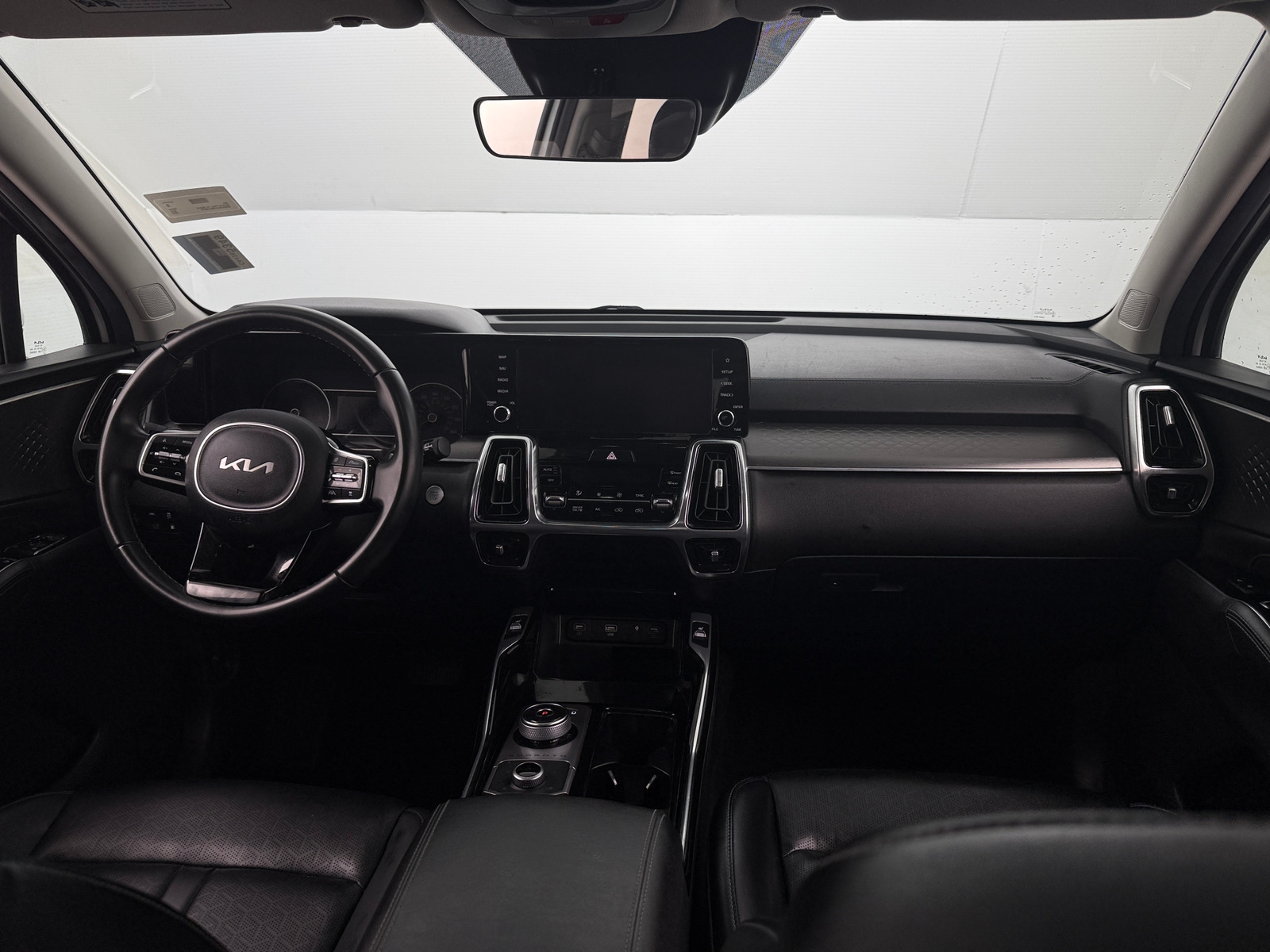 Thumbnail: 2022 Kia Sorento - 2