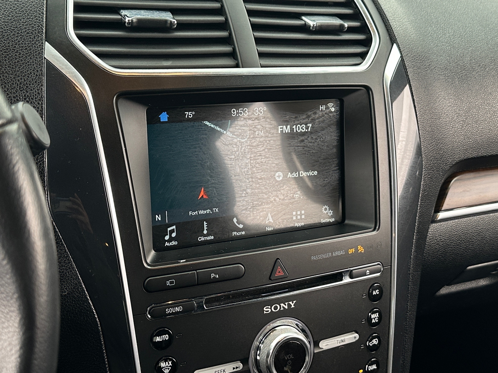 Thumbnail: 2018 Ford Explorer - 3