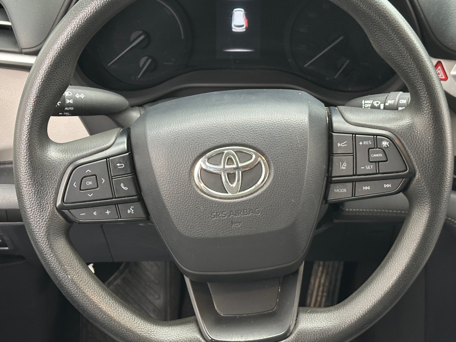 Thumbnail: 2022 Toyota Sienna - 5