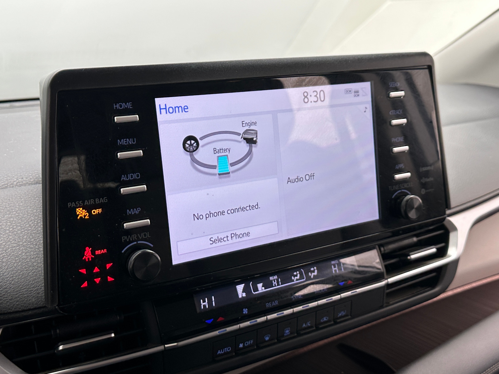 Thumbnail: 2022 Toyota Sienna - 4