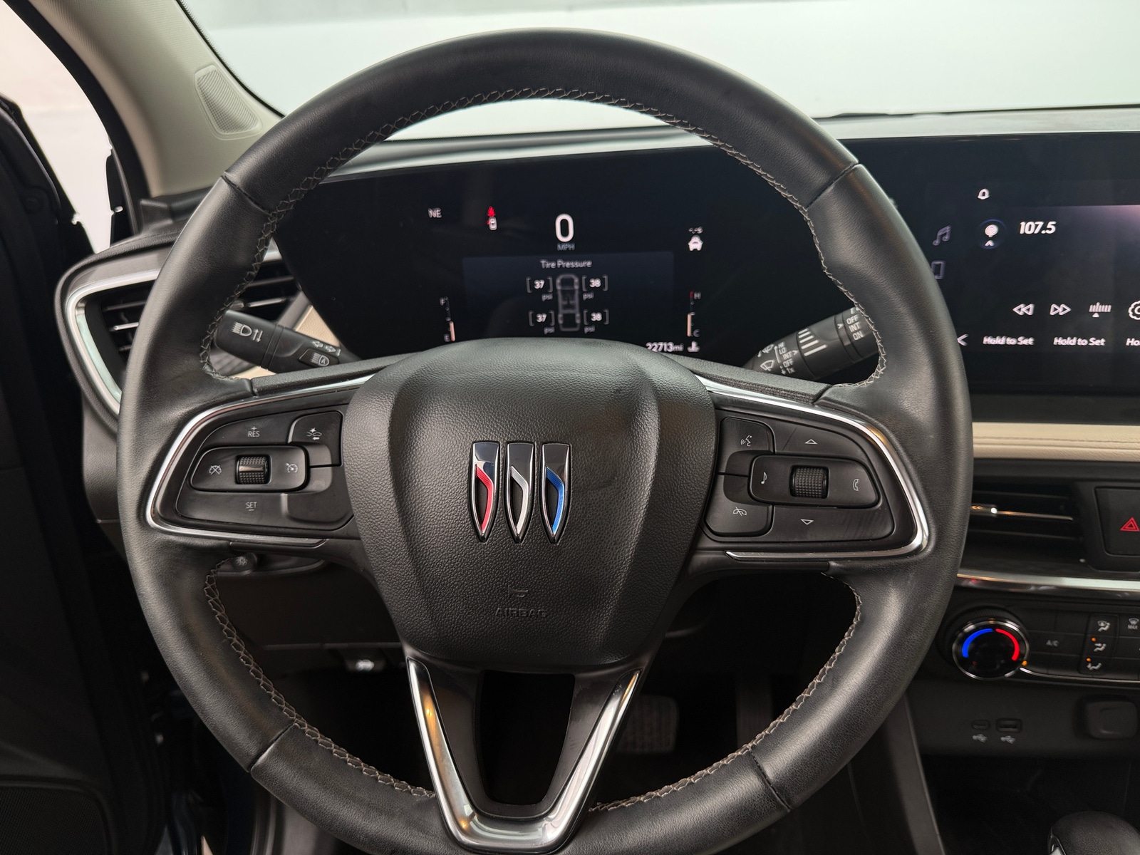 Thumbnail: 2024 Buick Encore GX - 5