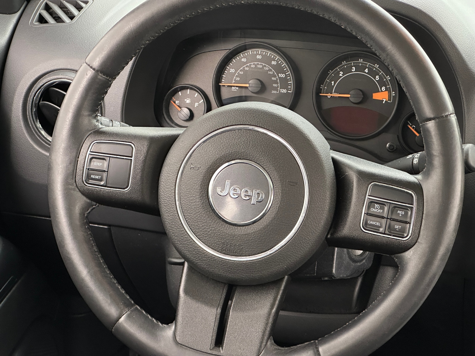 Thumbnail: 2016 Jeep Patriot - 4