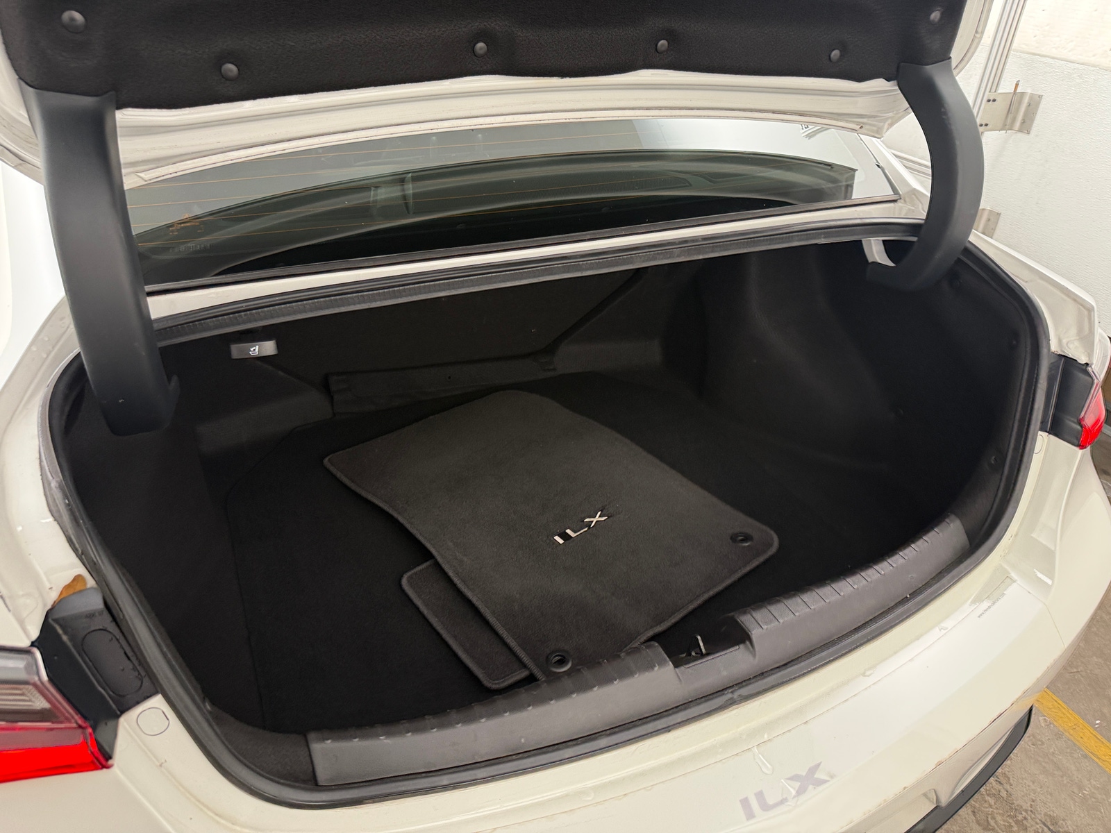 Thumbnail: 2021 Acura ILX - 6