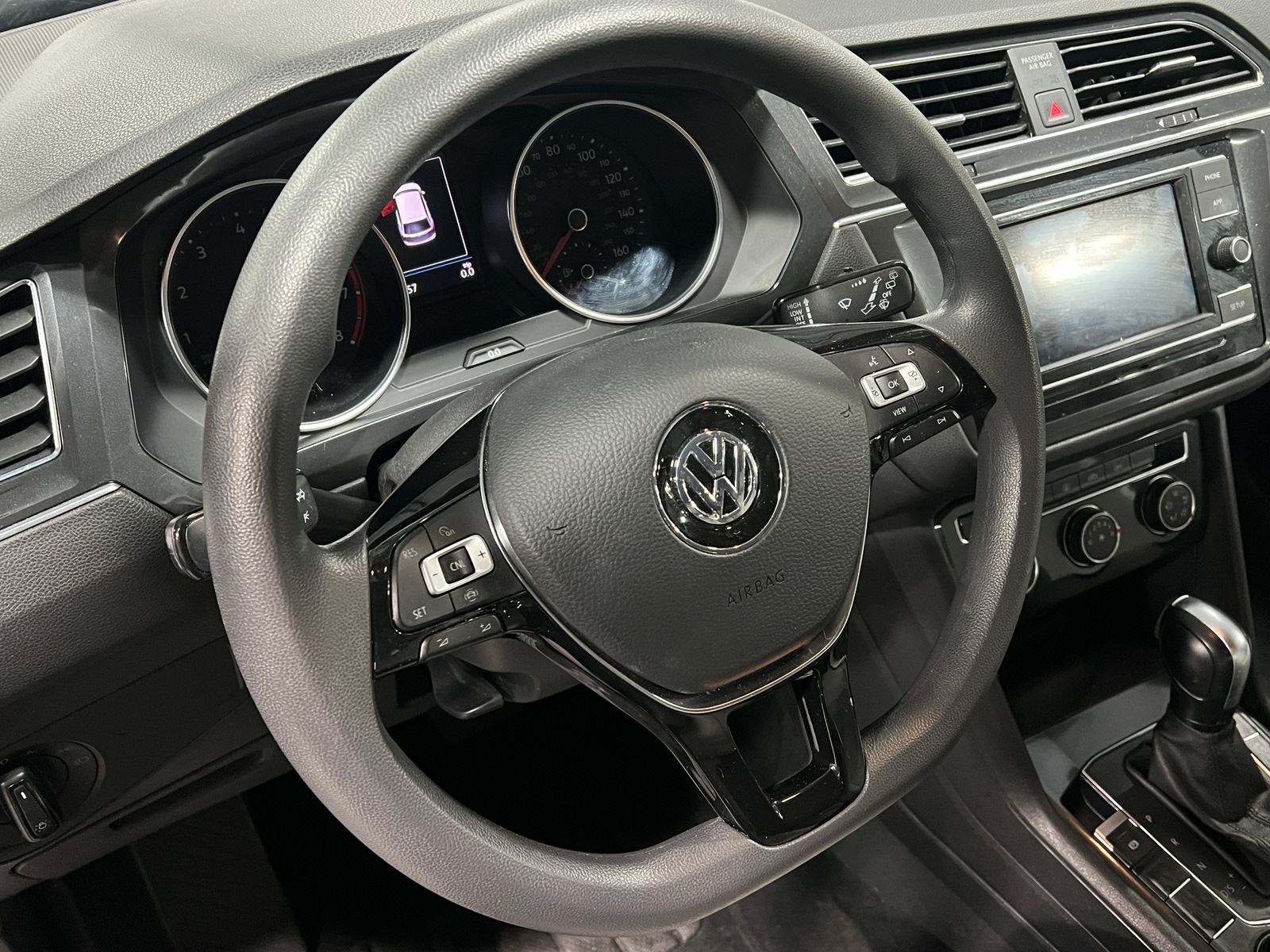Thumbnail: 2019 Volkswagen Tiguan - 5