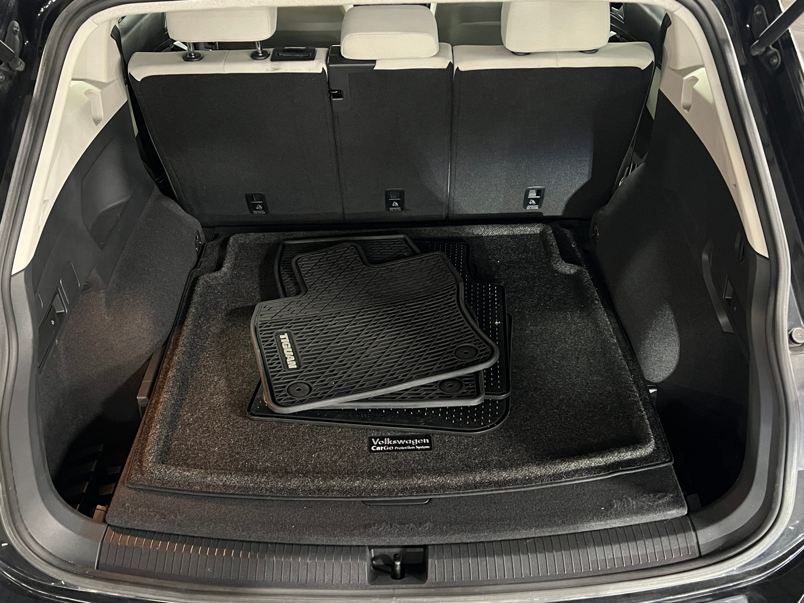 Thumbnail: 2019 Volkswagen Tiguan - 7