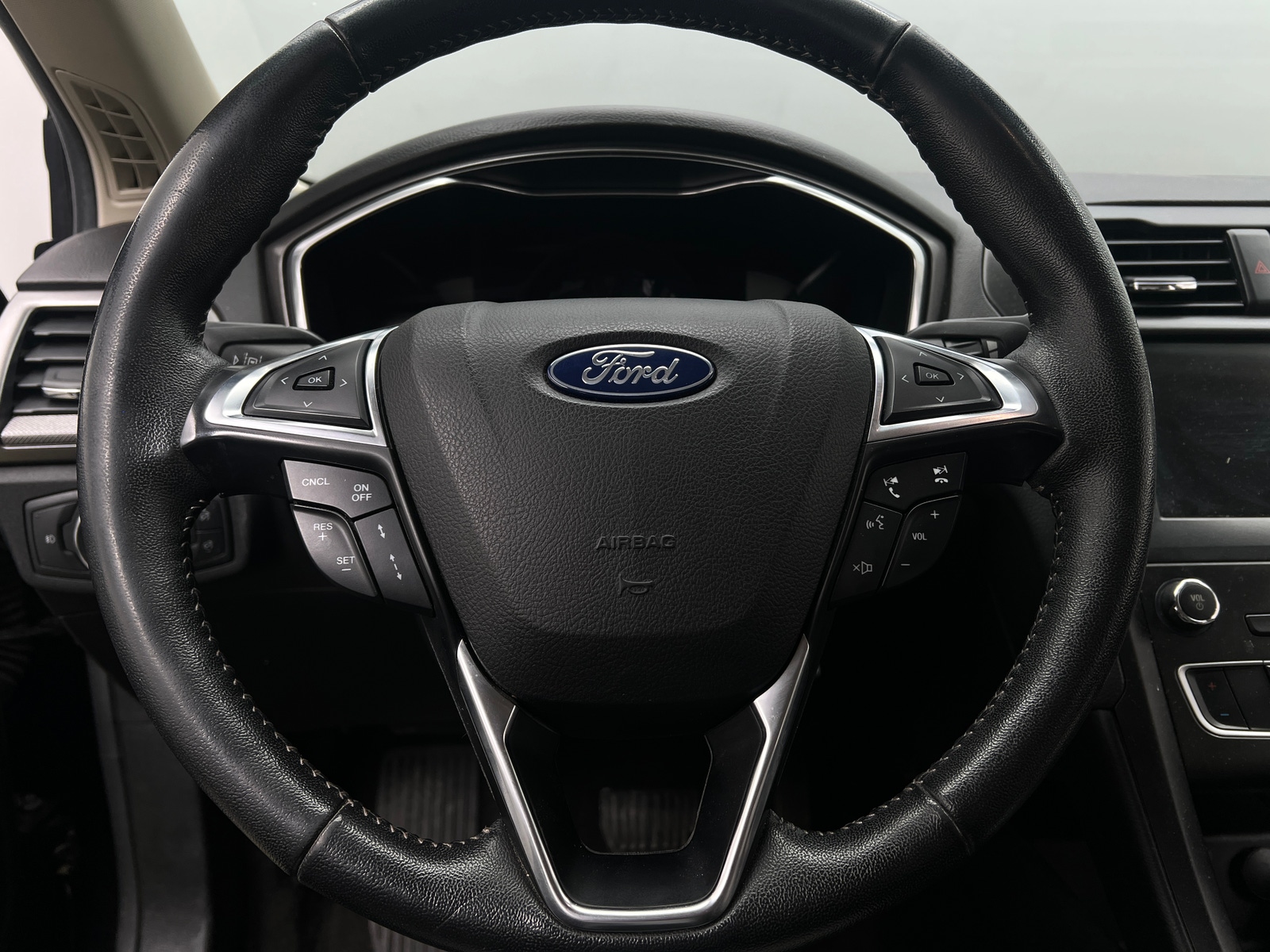 Thumbnail: 2020 Ford Fusion - 5