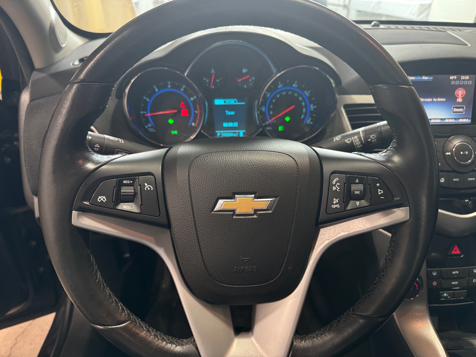 Thumbnail: 2015 Chevrolet Cruze - 4