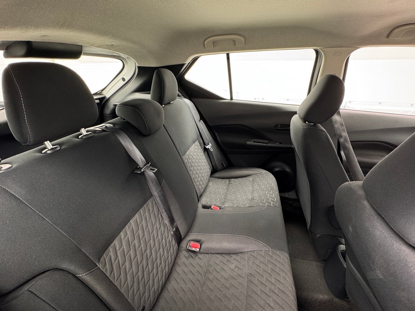 Thumbnail: 2022 Nissan Kicks - 6