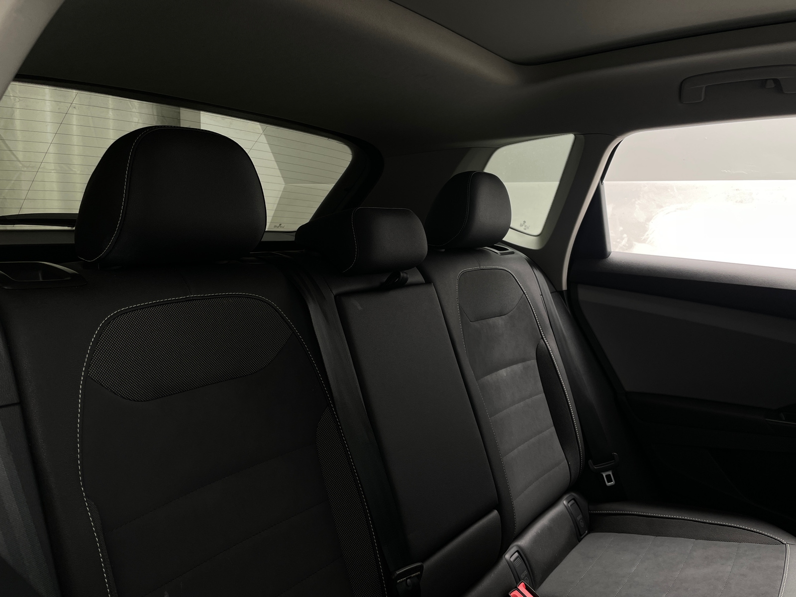 Thumbnail: 2023 Volkswagen Taos - 5