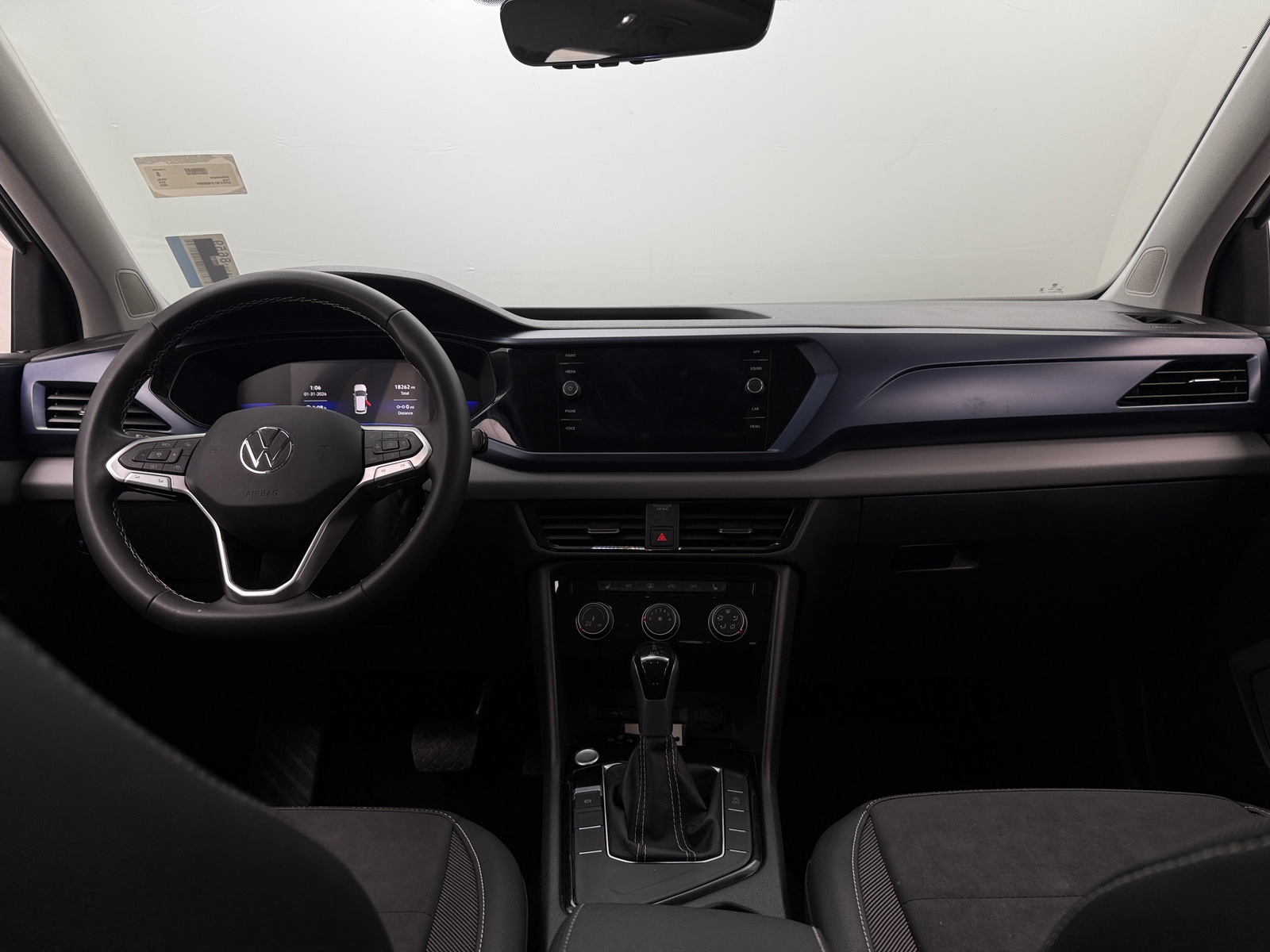 Thumbnail: 2023 Volkswagen Taos - 2