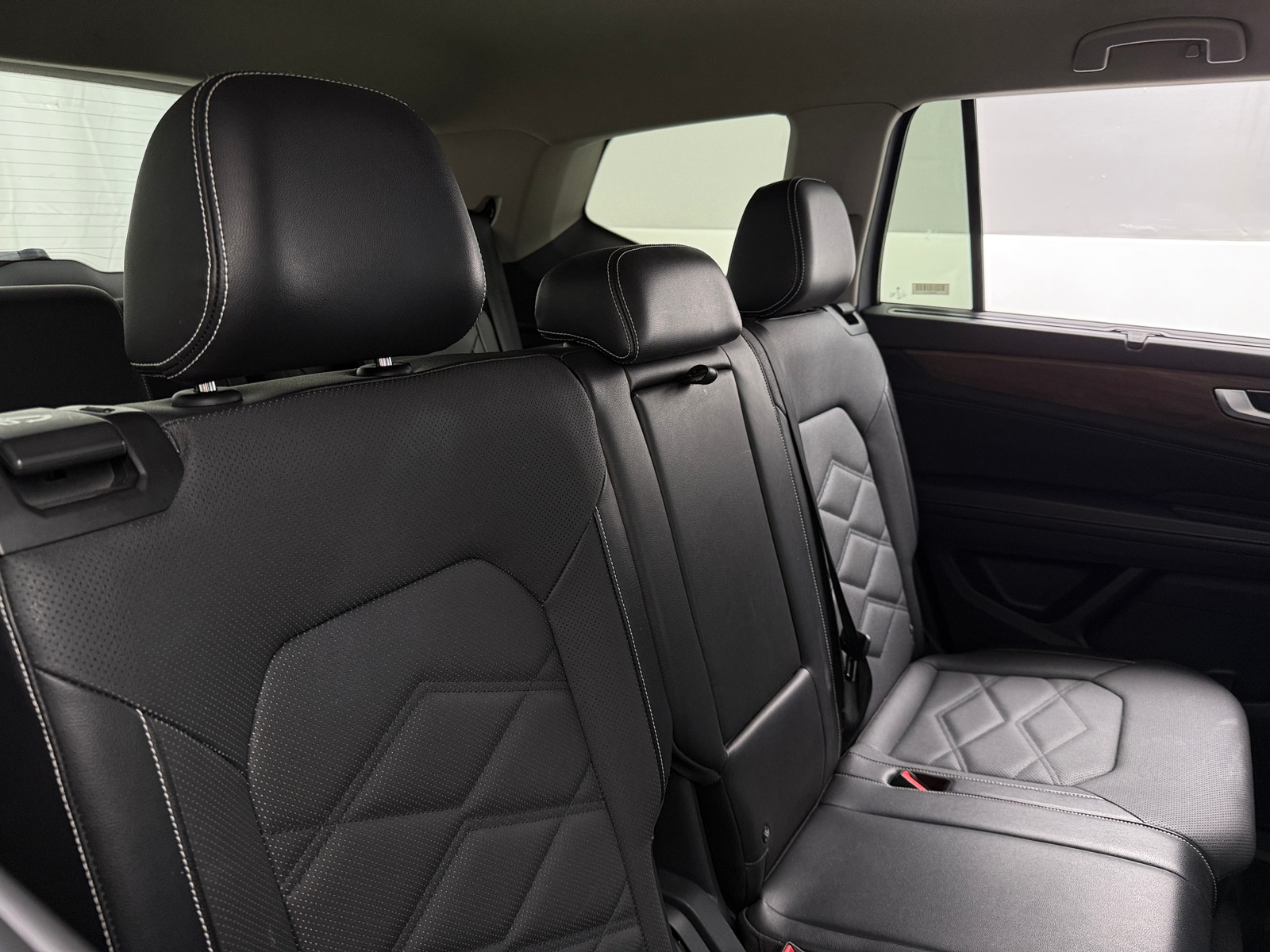 Thumbnail: 2024 Volkswagen Atlas - 5