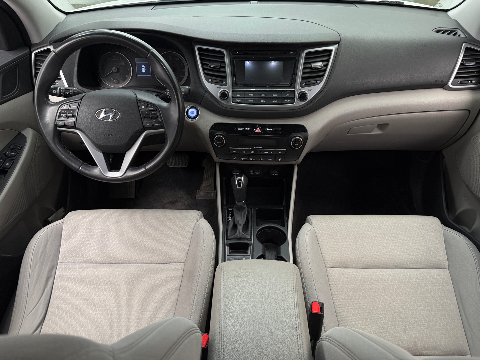 Thumbnail: 2017 Hyundai Tucson - 3