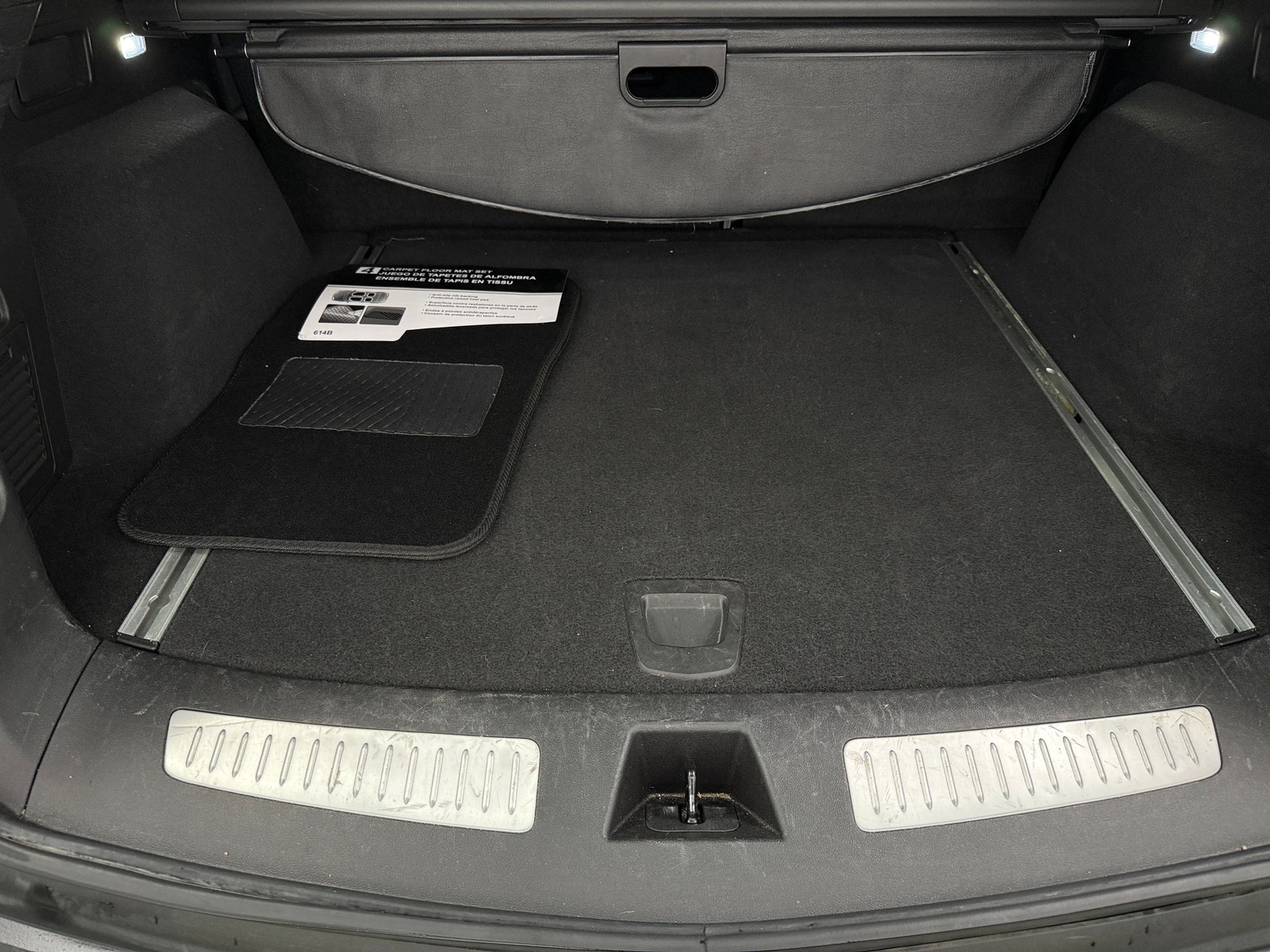 Thumbnail: 2023 Cadillac XT5 - 6