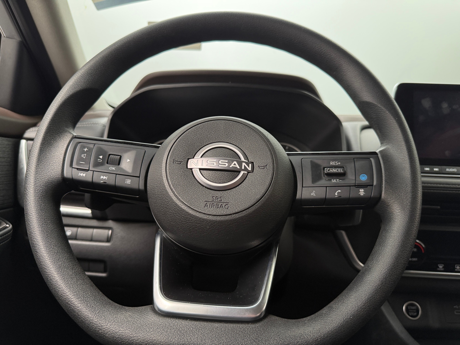 Thumbnail: 2023 Nissan Rogue - 5