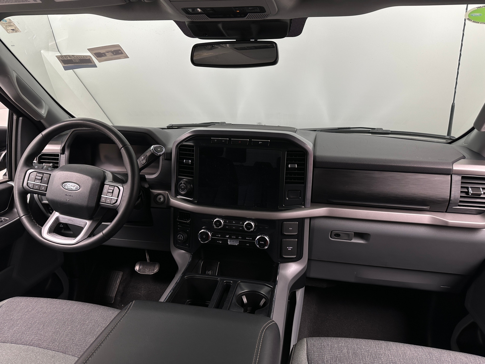 Thumbnail: 2024 Ford Econoline - 3