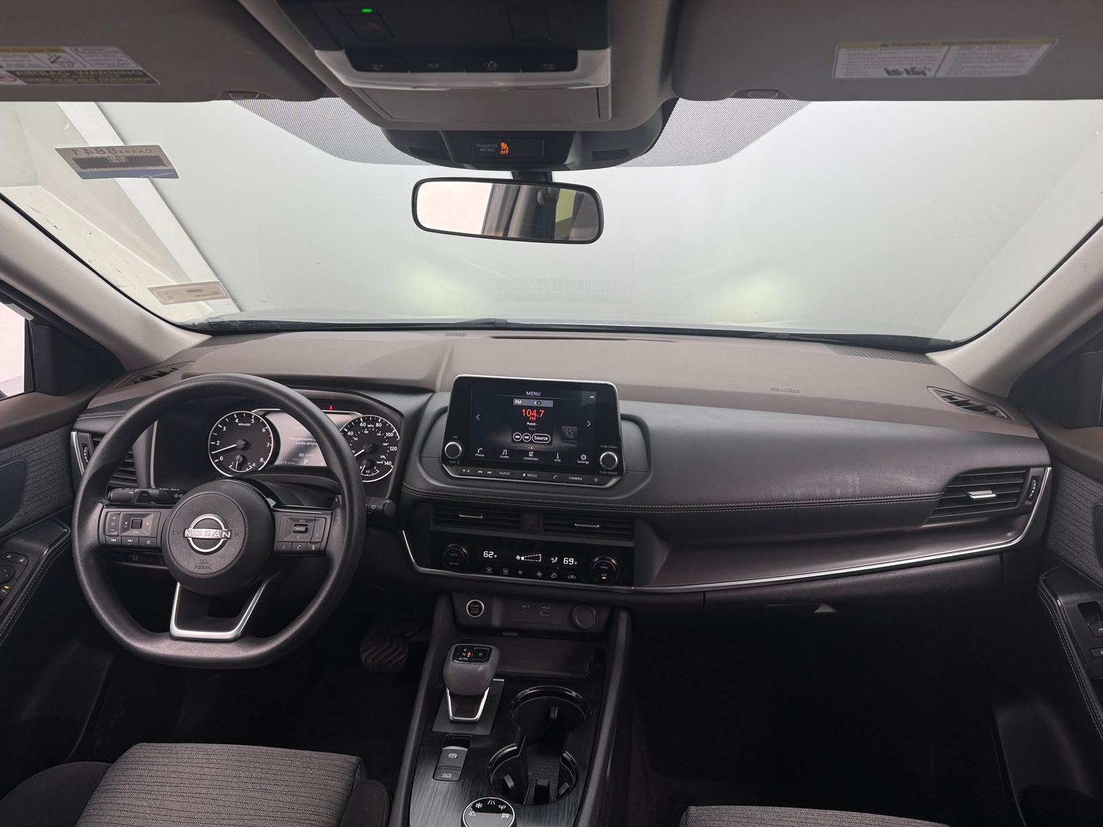 Thumbnail: 2023 Nissan Rogue - 3