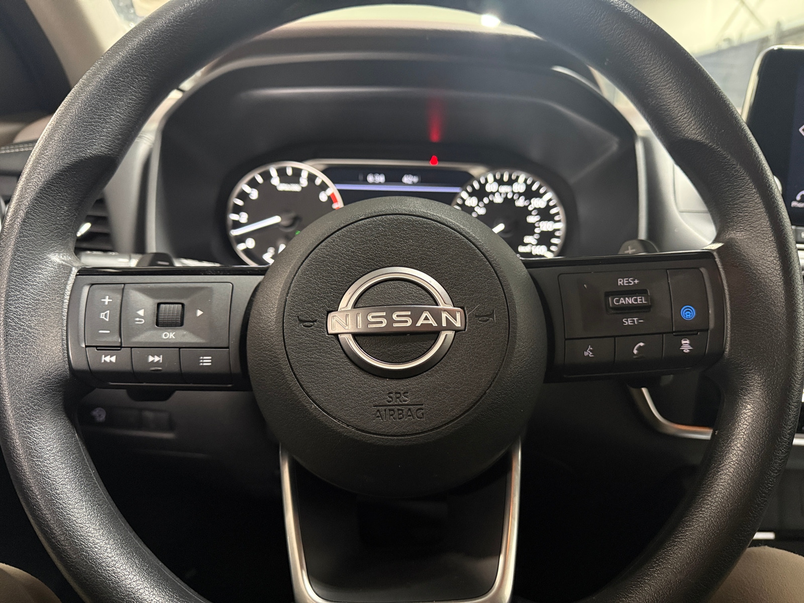 Thumbnail: 2023 Nissan Rogue - 5