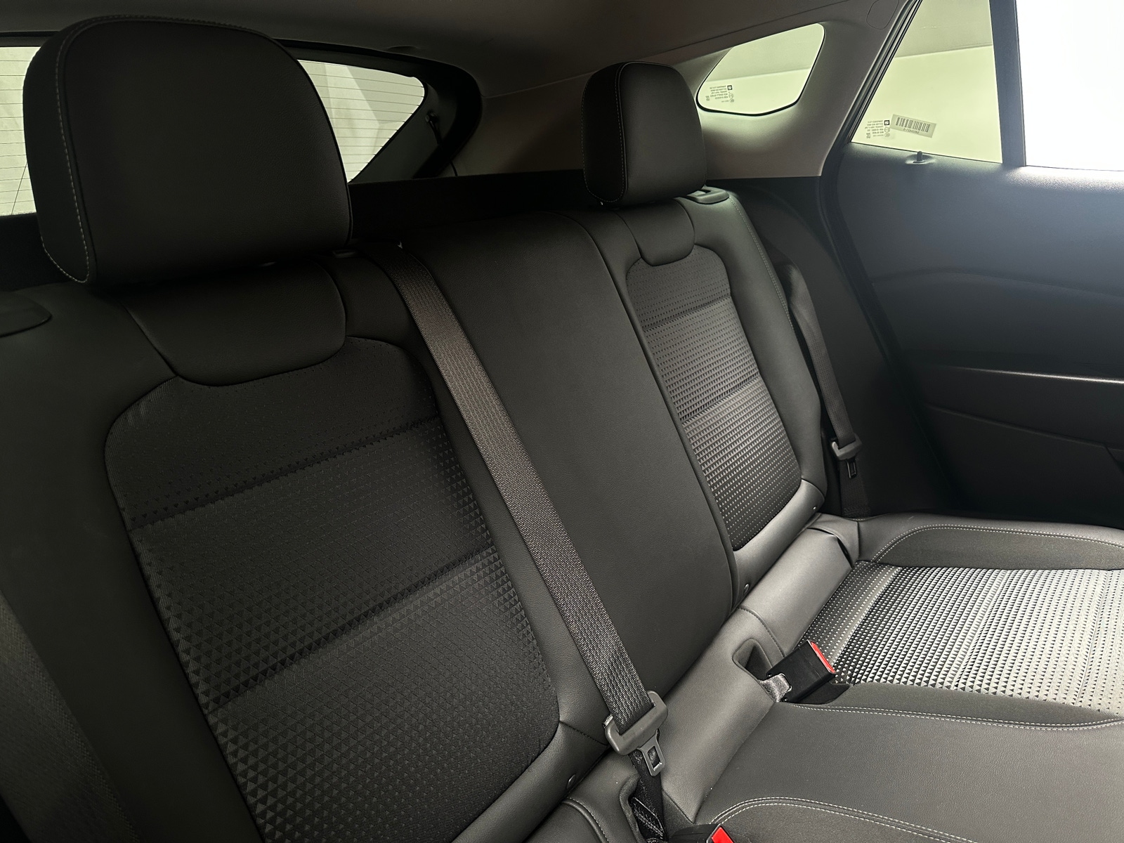 Thumbnail: 2025 Chevrolet Trax - 6