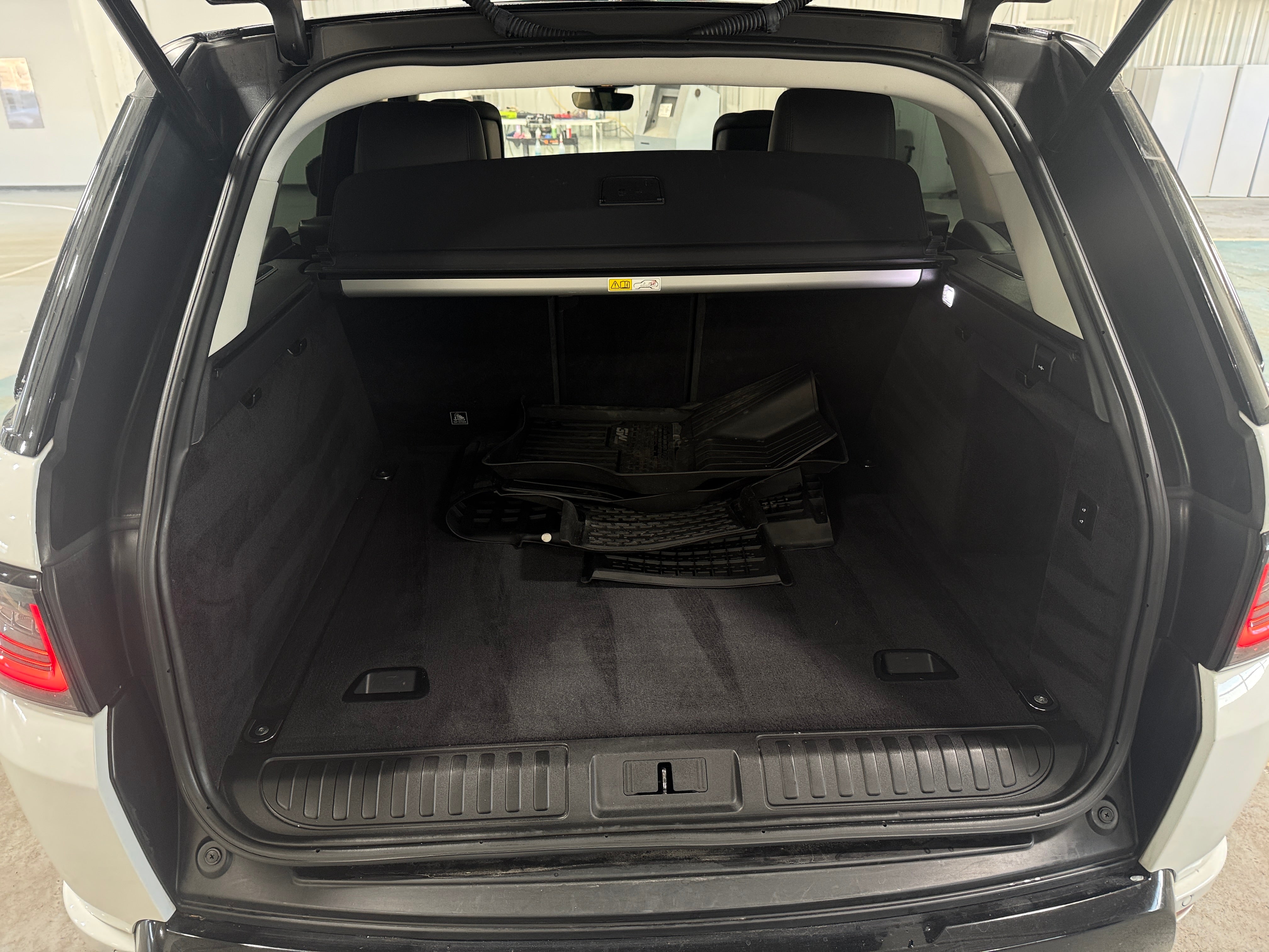 2020 Land Rover Range Rover Sport