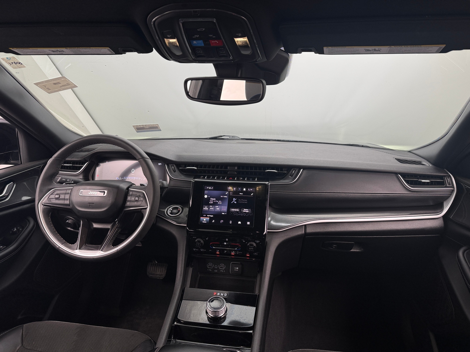 Thumbnail: 2023 Jeep Grand Cherokee L - 2