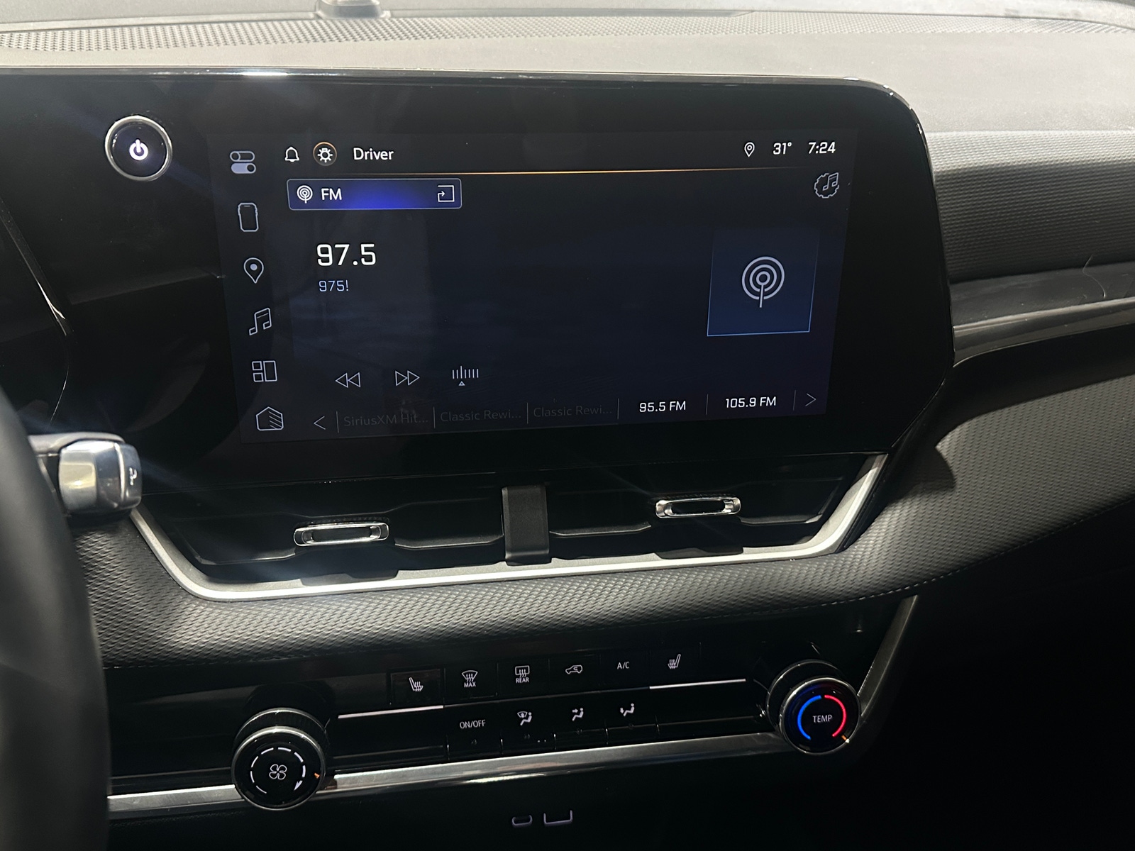 Thumbnail: 2025 Chevrolet Equinox - 4