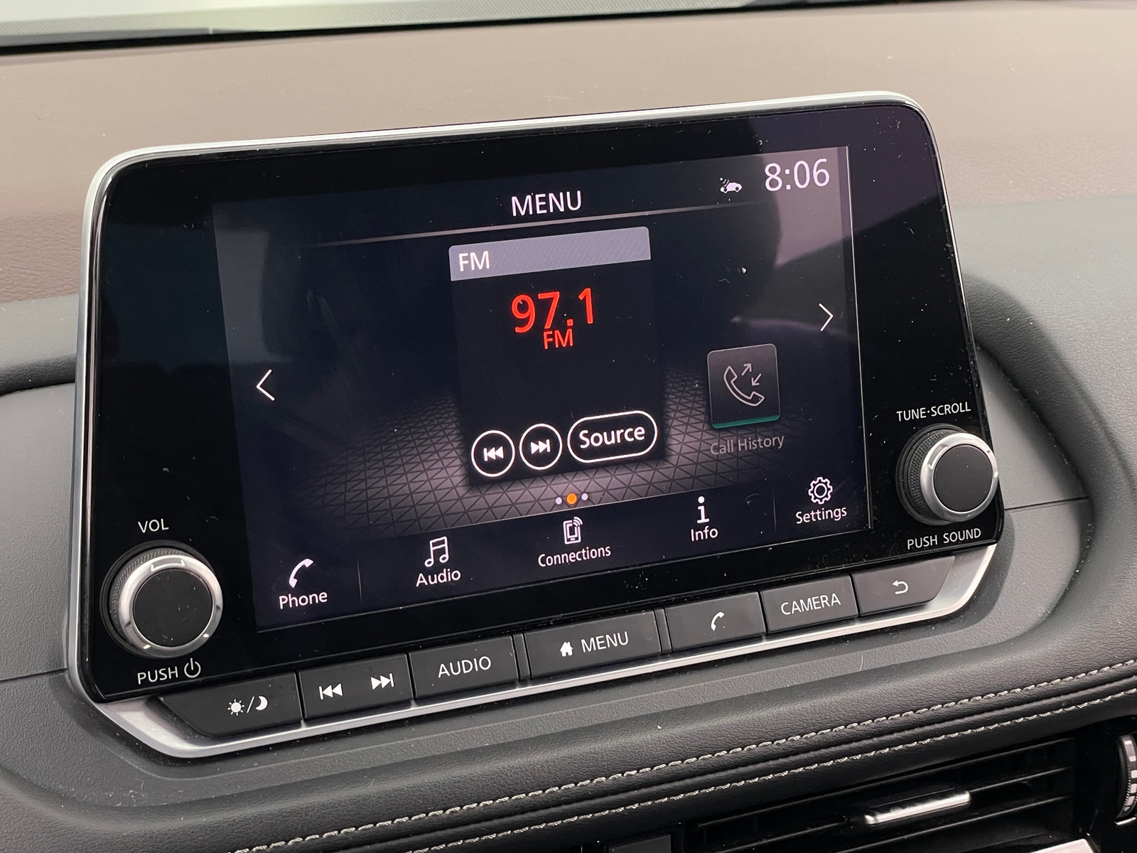 Thumbnail: 2023 Nissan Rogue - 3