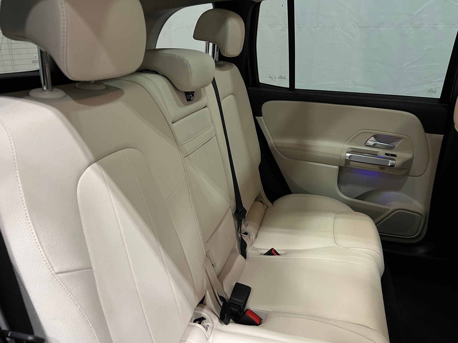 Thumbnail: 2023 Mercedes-Benz GLB - 5