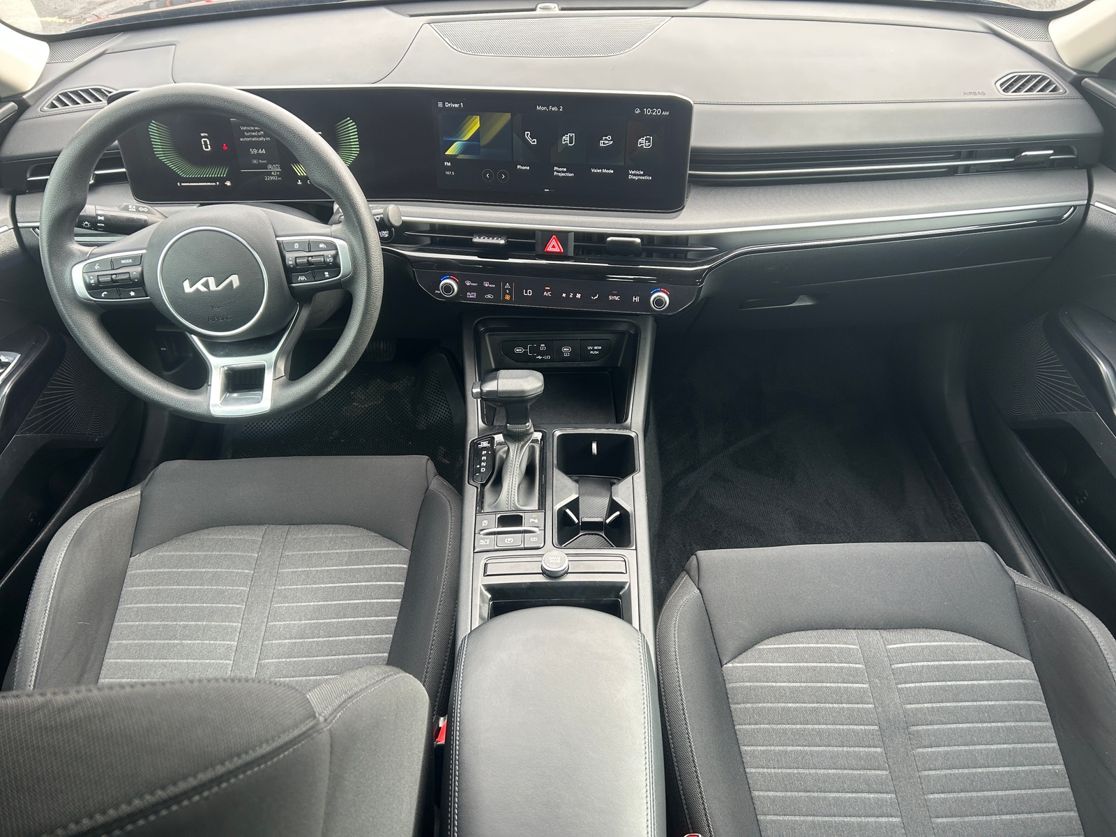 Thumbnail: 2025 Kia K5 - 3